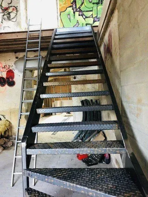 Escalier près de Île-de-France 